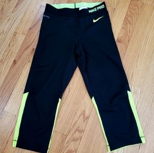 Nike Pro womens leggings